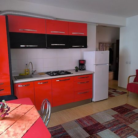 Apartament Maria Floreşti Екстериор снимка